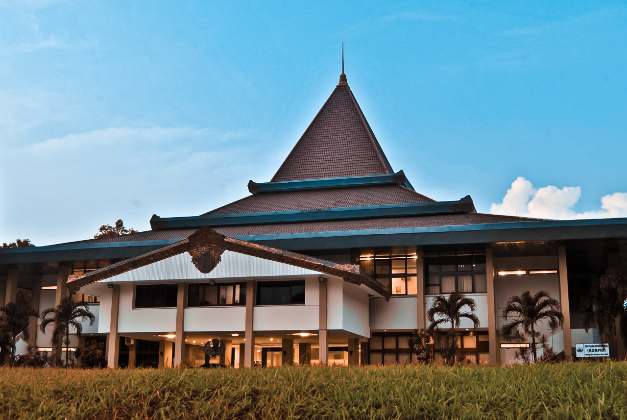 Universitas Sebelas Maret